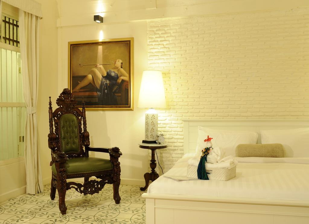 The Hen Hua Hin Hotel Room photo