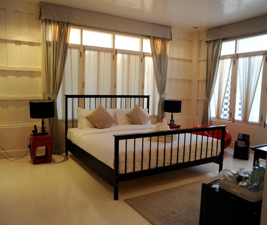 The Hen Hua Hin Hotel Room photo